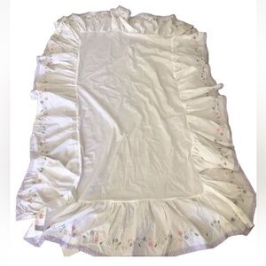 Pottery Barn Kids Cotton Floral Embroidered Gingham Bedskirt White 27.5 x 51.5